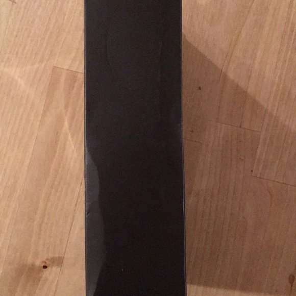 Nike newborn infant booties 0-6 months - Picture 6 of 7